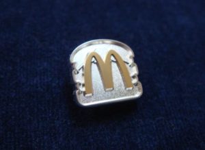 マクドナルドの社章画像